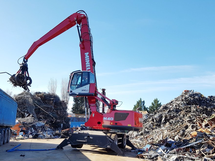 Caricatore M40 in cantiere